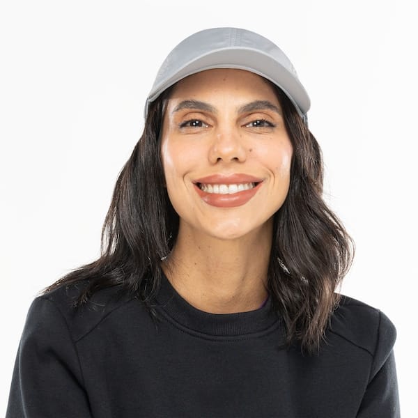 Vista 2 Boné ASICS Aba Curva Lic Performance Strapback - Adulto ASICS CINZA CLARO