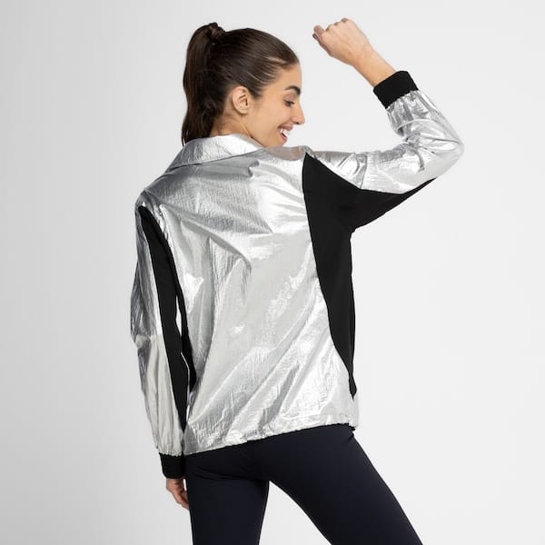 Vista 2 Jaqueta Corta-Vento Feminina Lauf Galaxy LA Lauf PRATA