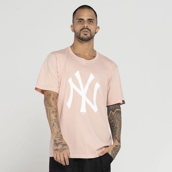 Vista 2 Camiseta New York Yankees MLB New Era Masculina Básico Essential new era ROSA