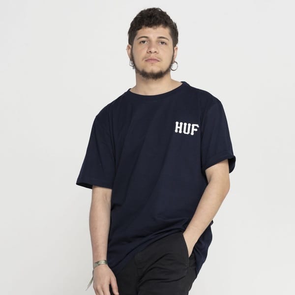 Vista 2 Camiseta Huf Manga Curta Classic HUF AZUL ESCURO