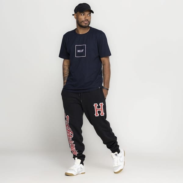 Camiseta Huf Manga Curta Essentials Box Logo