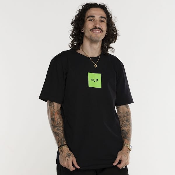 Vista 2 Camiseta HUF Manga Curta Set Box SS HUF PRETO