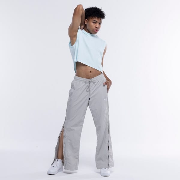 Vista 2 Calça Nike Sportswear Collection Repel Zip On The Go Nike CINZA CLARO