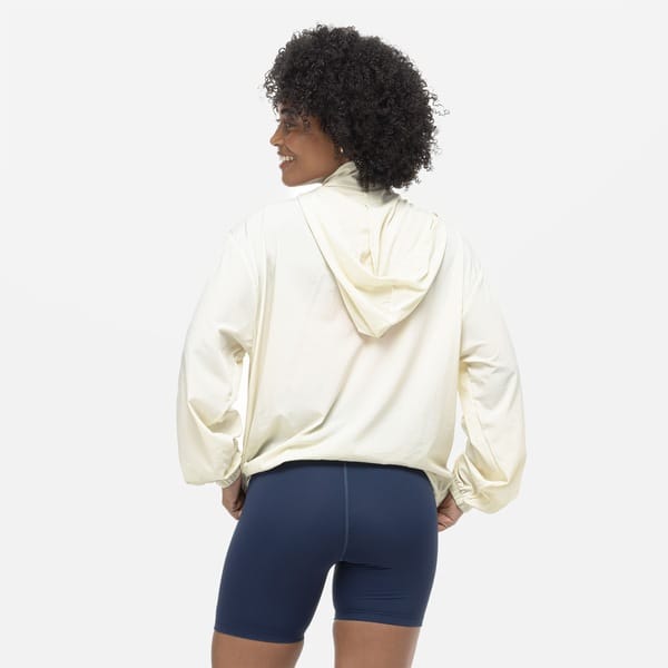 Vista 2 Jaqueta Feminina Active New Balance BEGE