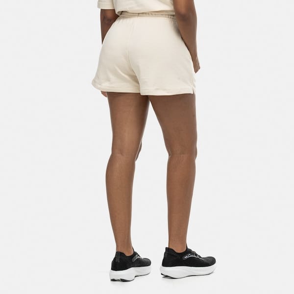 Vista 2 Short Feminino New Balance Essentials New Balance OFF WHITE