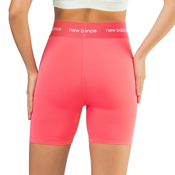 Vista 2 Bermuda New Balance Sport Essentials Active Feminina New Balance CORAL