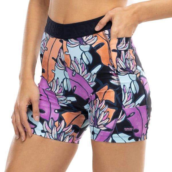 Bermuda Feminina Farm Biker Banana Flora Cós Médio