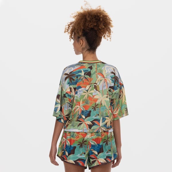 Vista 2 Camiseta Cropped Farm Bem Querer Dry Fit Feminina FARM VERDE/LARANJA