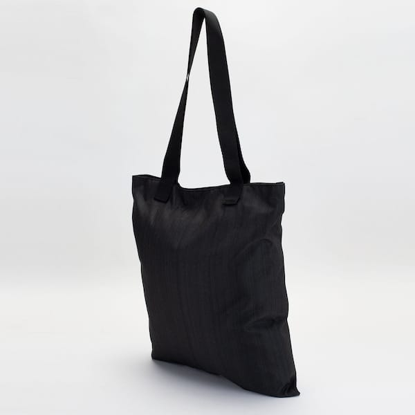 Vista 2 Bolsa Puma Tote Base Puma PRETO