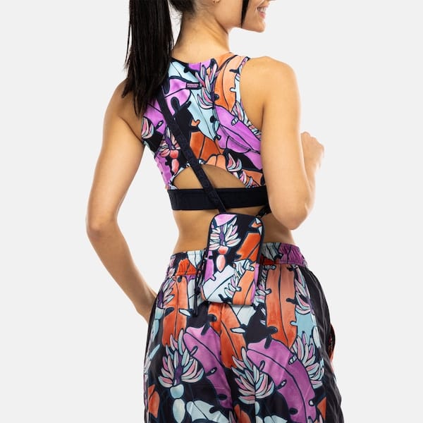 Vista 2 Bolsa Farm Arpoador Banana Flora Farm Rio AZUL ESC/ROSA