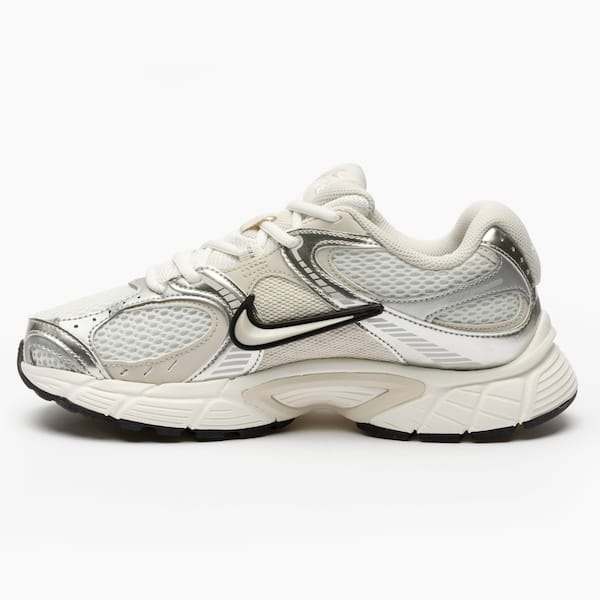 Vista 2 Tênis Feminino Nike V5 Run Nike PRATA/BRANCO