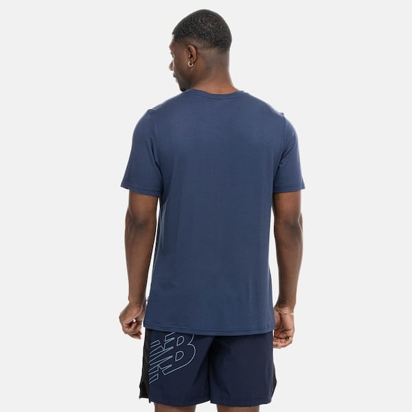 Vista 2 Camiseta New Balance Logo Performance Masculina New Balance AZUL ESCURO