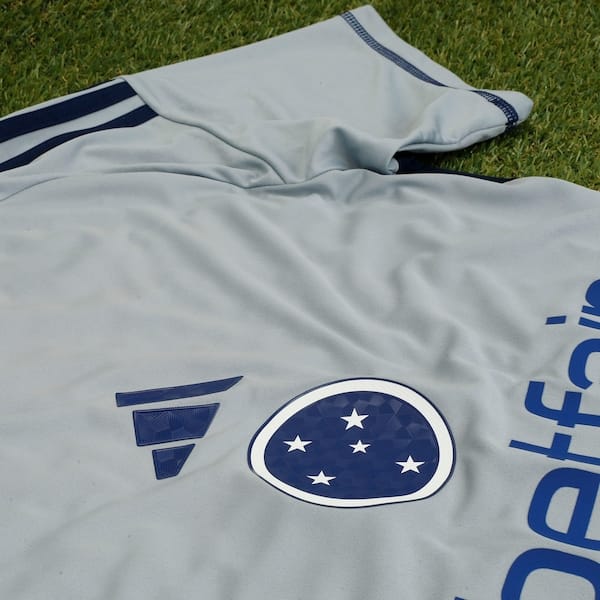 Vista 2 Camisa do Cruzeiro 25/26 Especial Goleiro adidas Masculina Adidas PRATA
