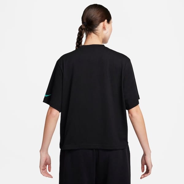 Vista 2 Camiseta Liverpool x LeBron James Feminina Nike PRETO