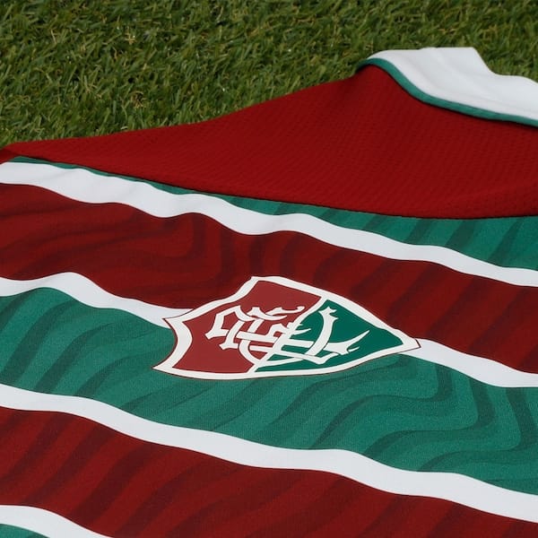 Vista 2 Camiseta do Fluminense Braziline Chiado Masculina braziline VINHO/BRANCO