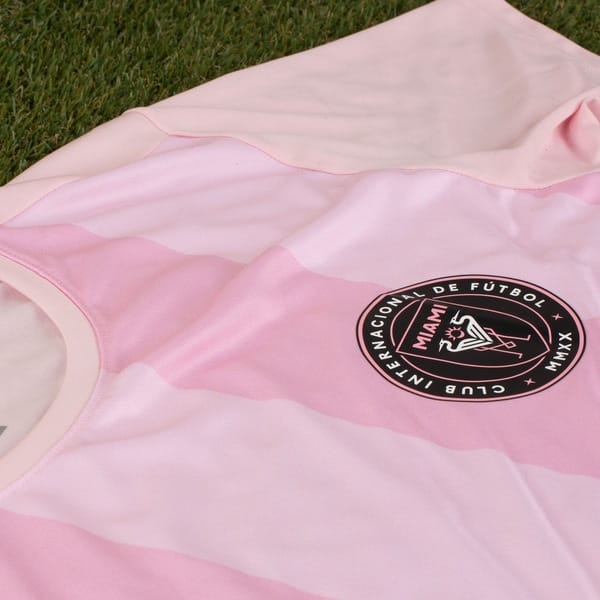 Vista 2 Camiseta Inter Miami Balboa Dry Fit Juvenil Balboa ROSA CLARO