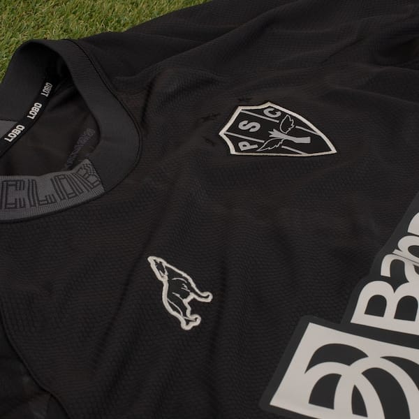 Vista 2 Camisa do Paysandu III 25/26 Torcedor Lobo Masculina Betel PRETO
