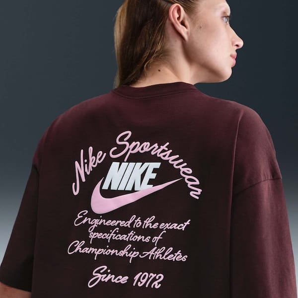 Camiseta Nike Sportswear Country Club Feminina - 2