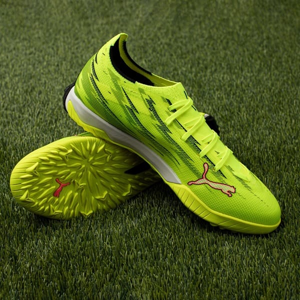 Vista 2 Chuteira Society Adulto PUMA Ultra 6 Match Puma AMARELO/LARANJA