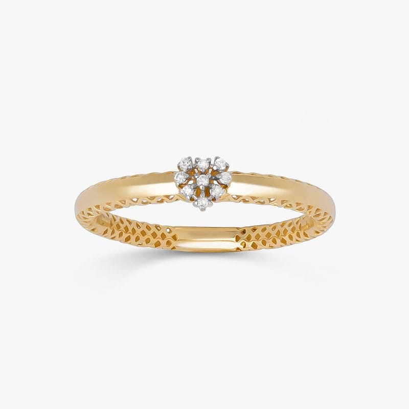 Anel Solitário com 3 Pontos de Diamantes em Ouro Amarelo 18k