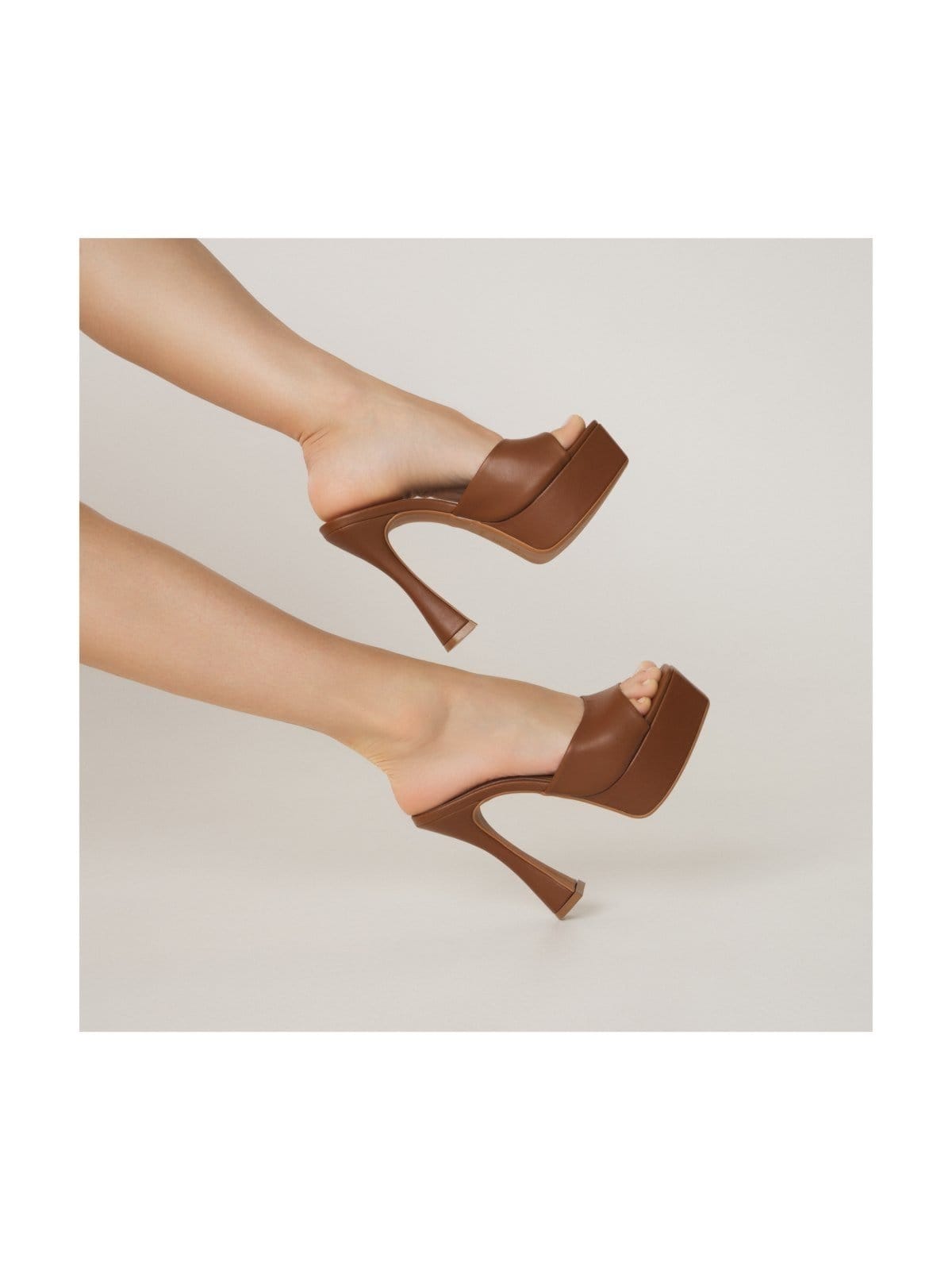 Vista 2 TAMANCO JADE DI VALENTINI NAPA Di Valentini marrom