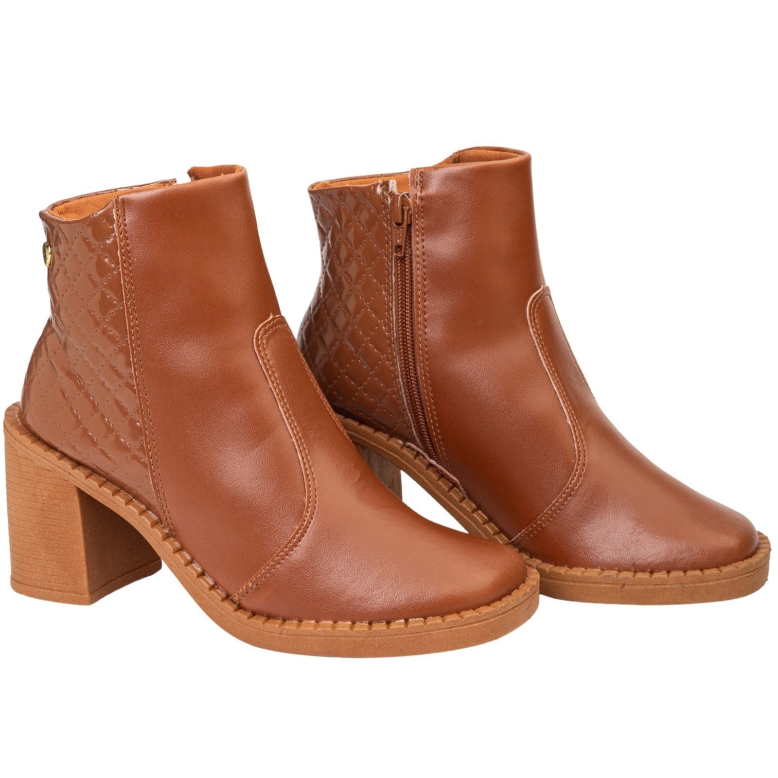 Vista 2 Bota Feminina Salto Grosso Ankle Boot Coturno Bico Quadrado Metalasse Confortável Via Angel 8001. VIA ANGEL caramelo