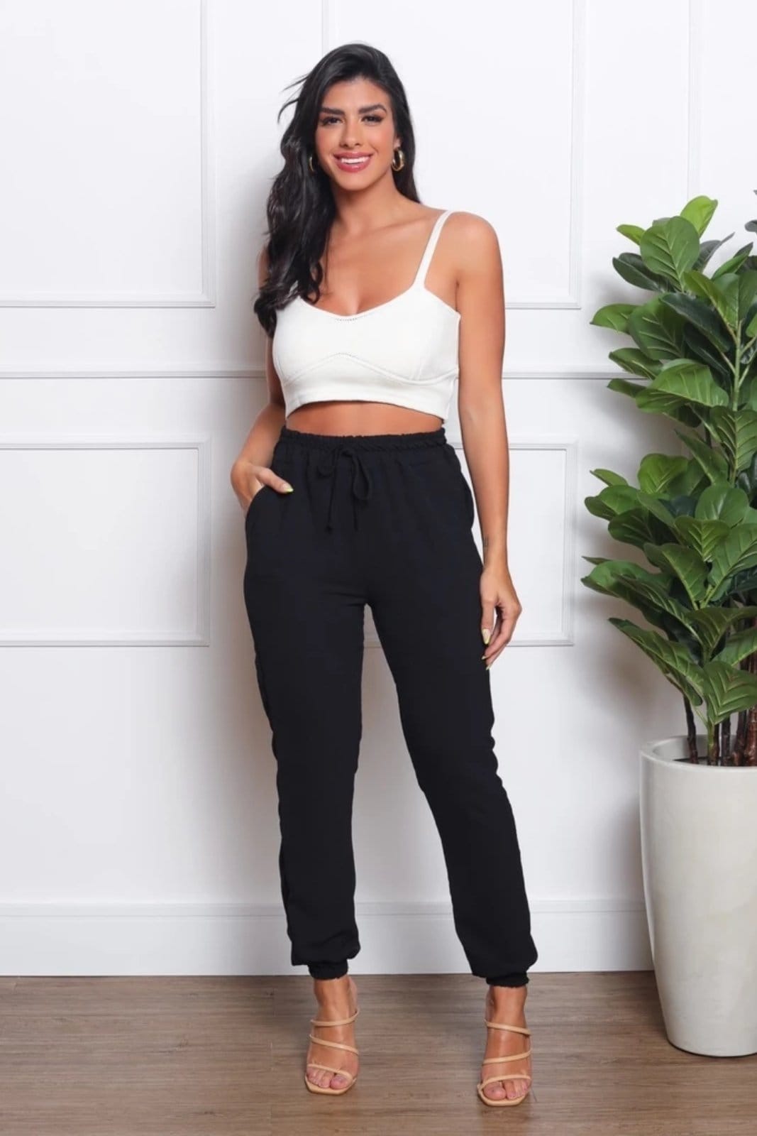 Vista principal Calça Jogger Feminina Zipituka Duna Preta ZIPITUKA preto