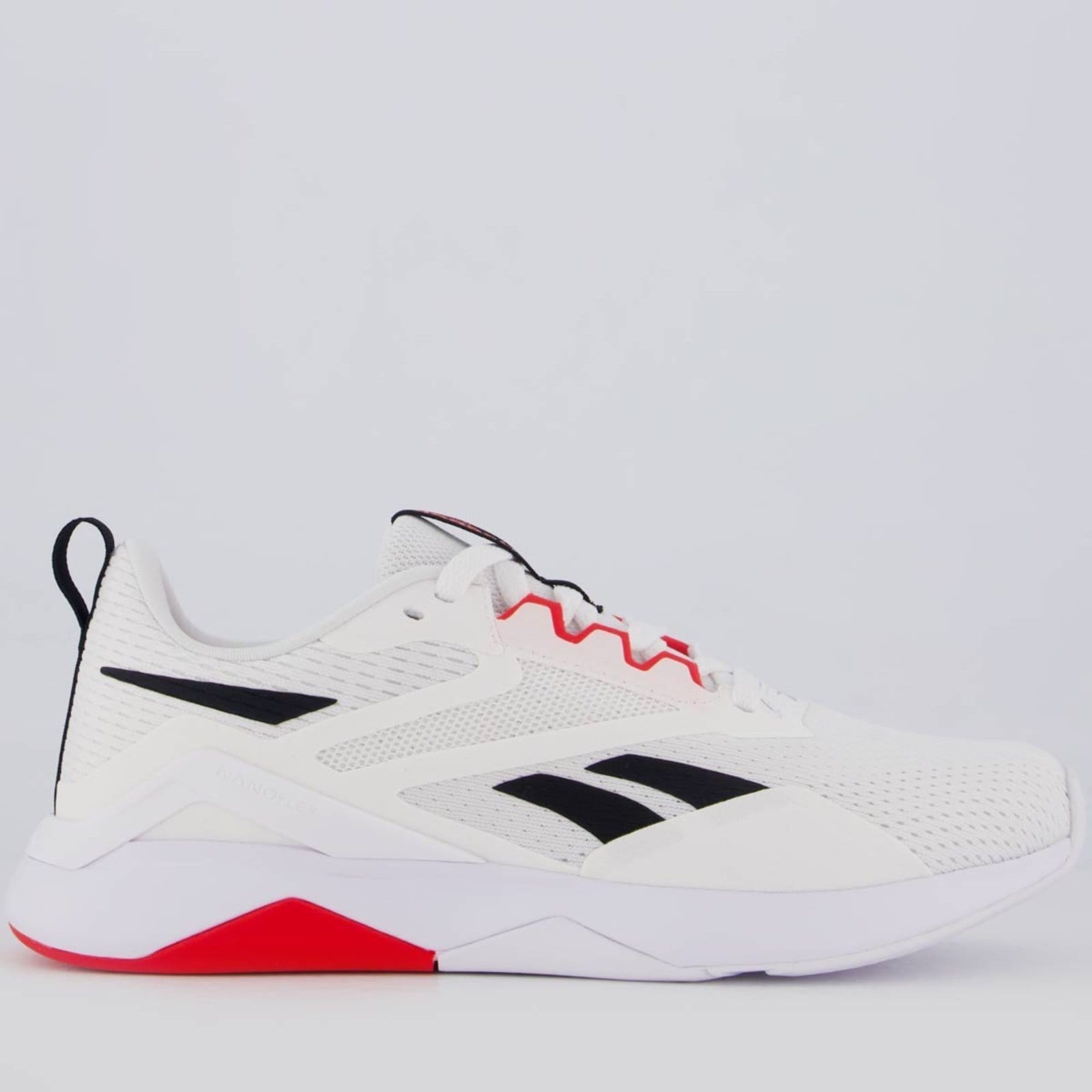 Tênis Reebok Nanoflex TR V2 e Vermelho
