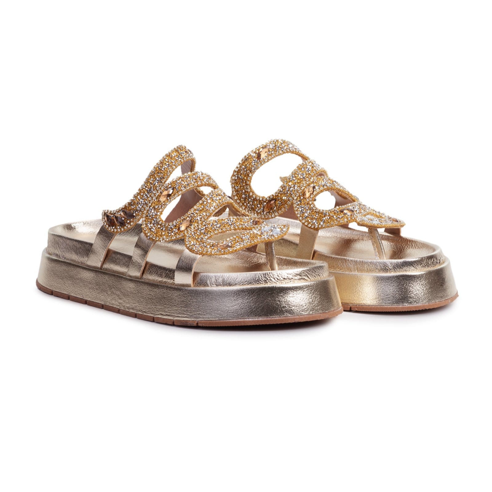 Sandália Plataforma Flat Nine4 Casual Detalhe Strass Brilhante Cobra Dourada