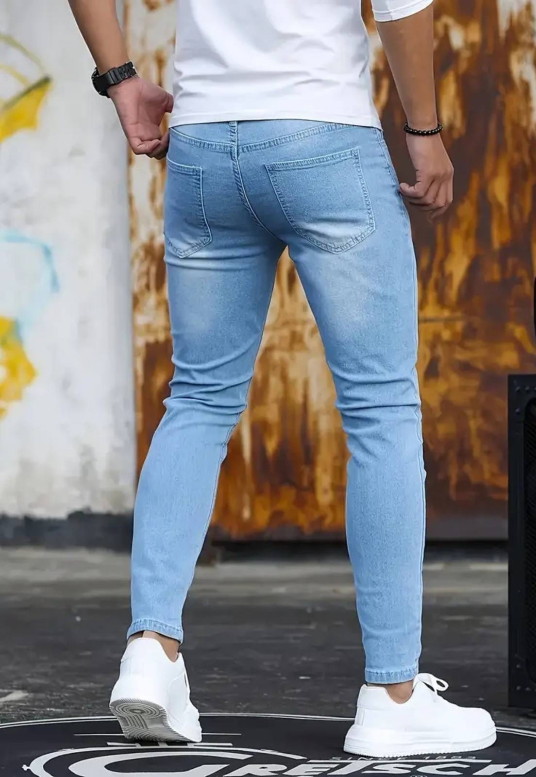 Vista 2 Calça Masculina Skinny Delavê Tex com Elastano e Costura Reforçada Lavagem Clara TEX JEANS jeans