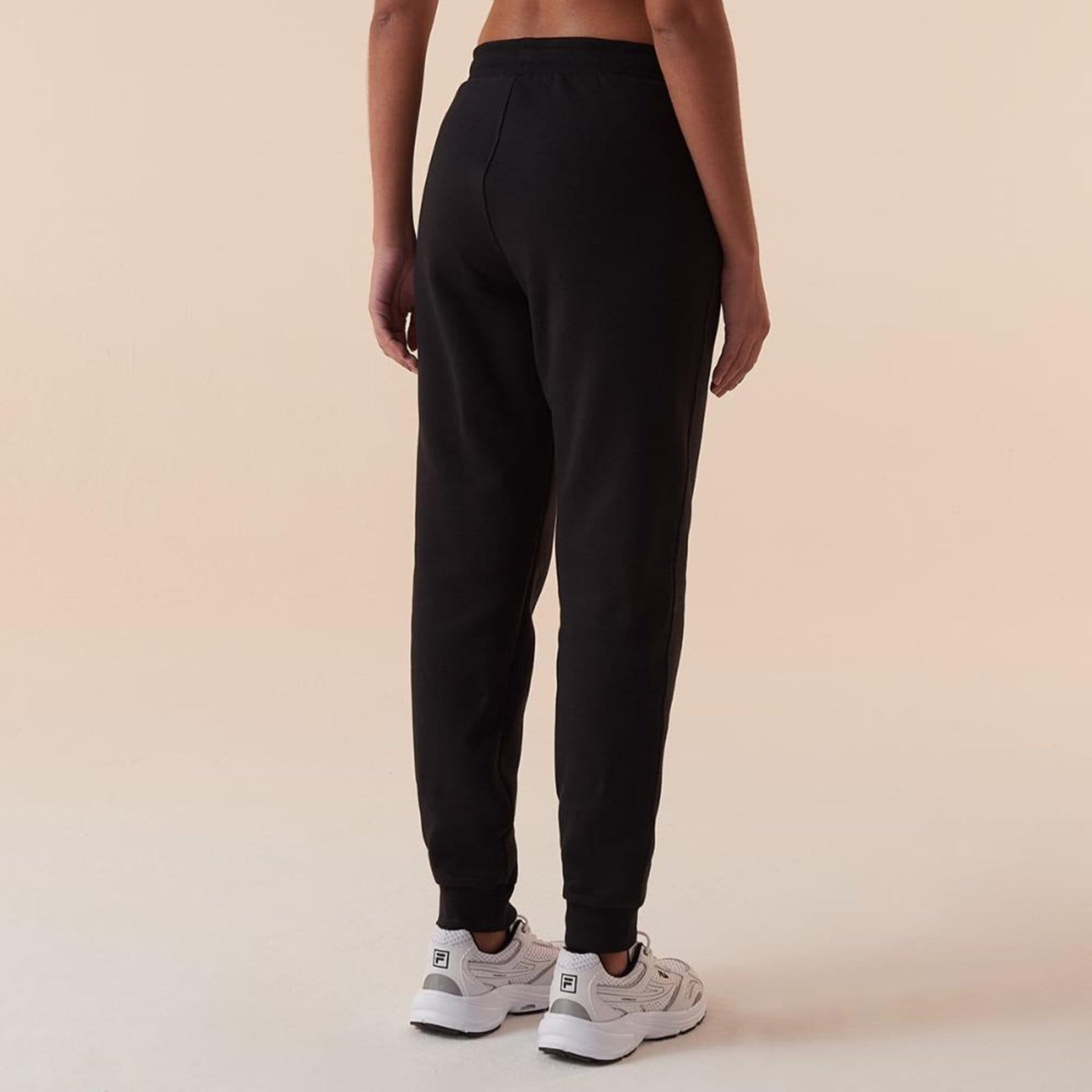 Vista 2 Calça Fila Jogging Classic Winter B Feminina Fila incolor