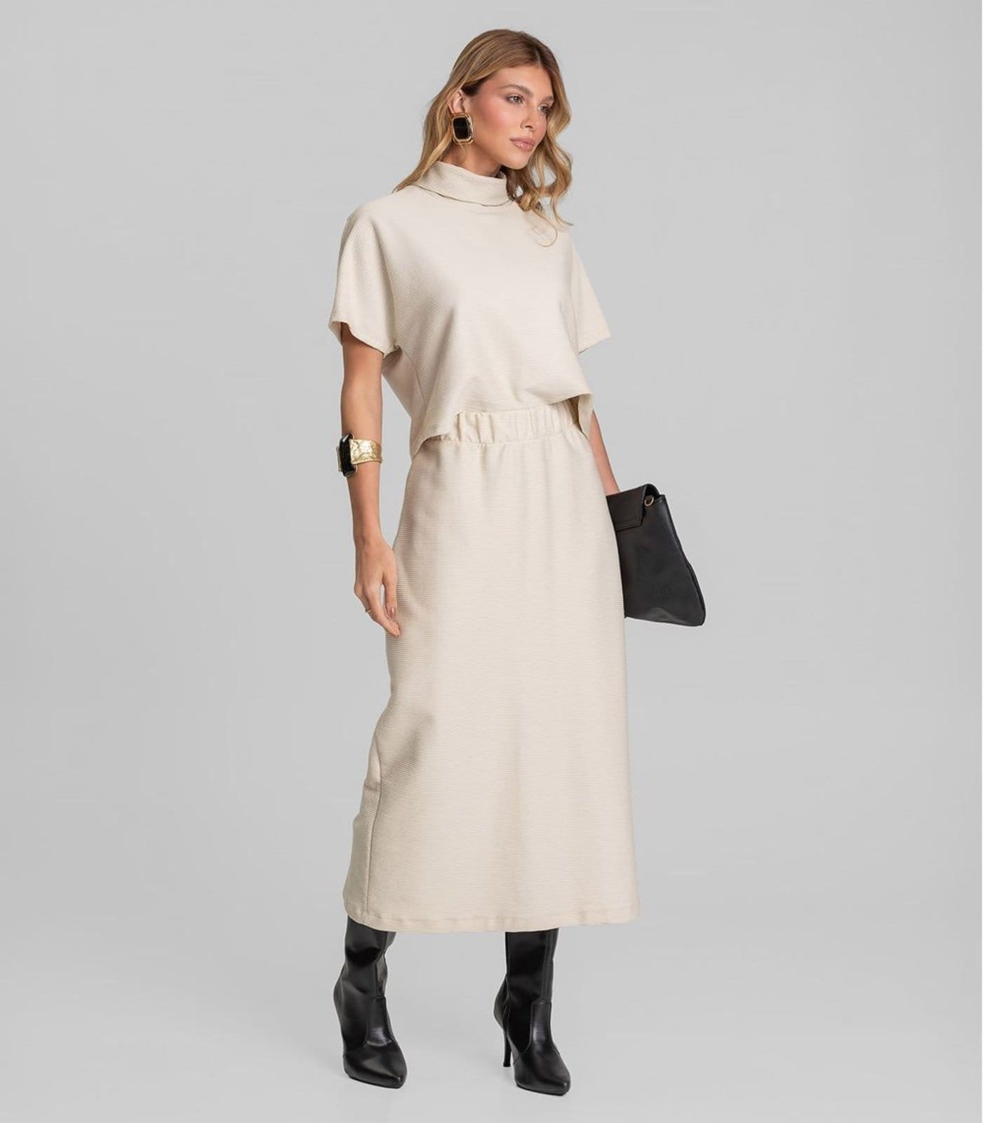 Saia Feminina Midi Moletinho Texturizado Dianna