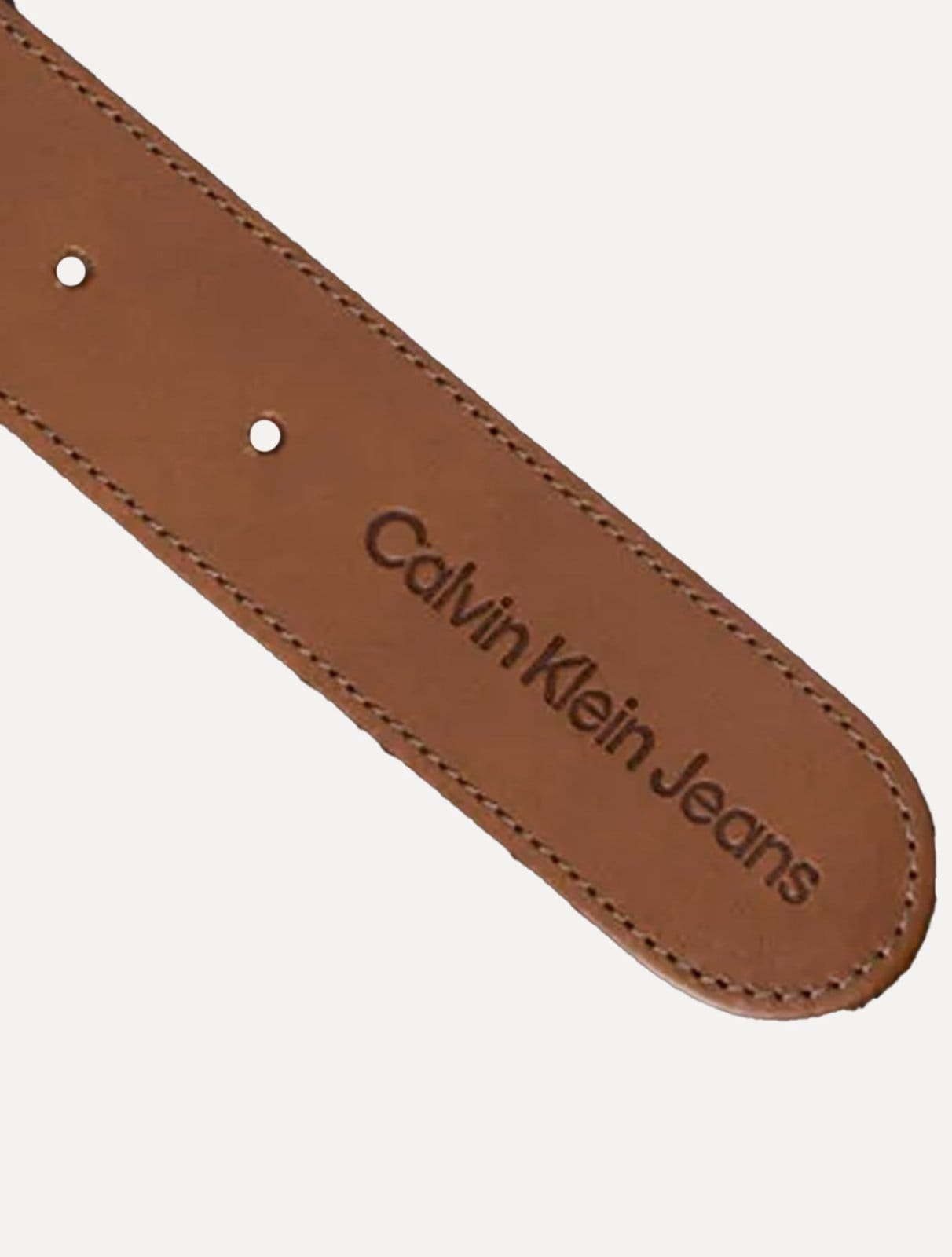 Vista 2 Cinto Calvin Klein Jeans Masculino Elastico CK Logo Calvin Klein azul marinho