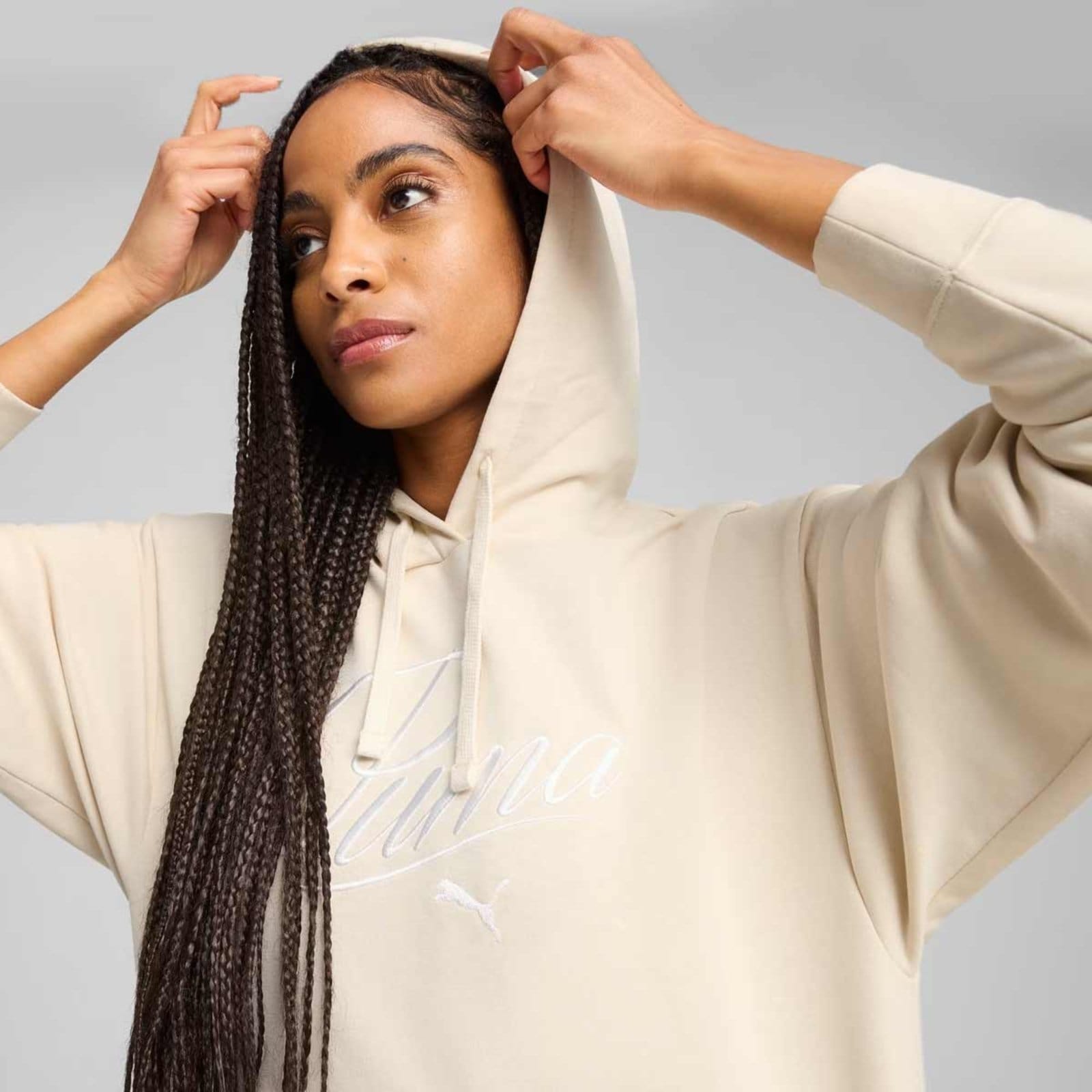 Vista 2 Moletom Puma ESS Relaxed Feminino Off White Puma branco white