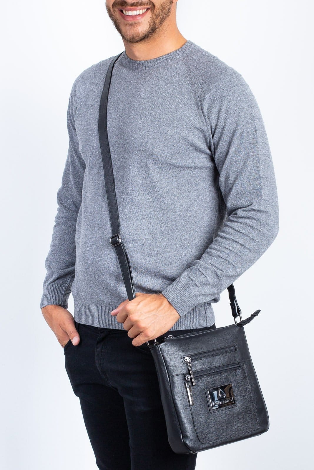 Vista 2 Bolsa de couro tiracolo Clovis - Preta Vira Vento café