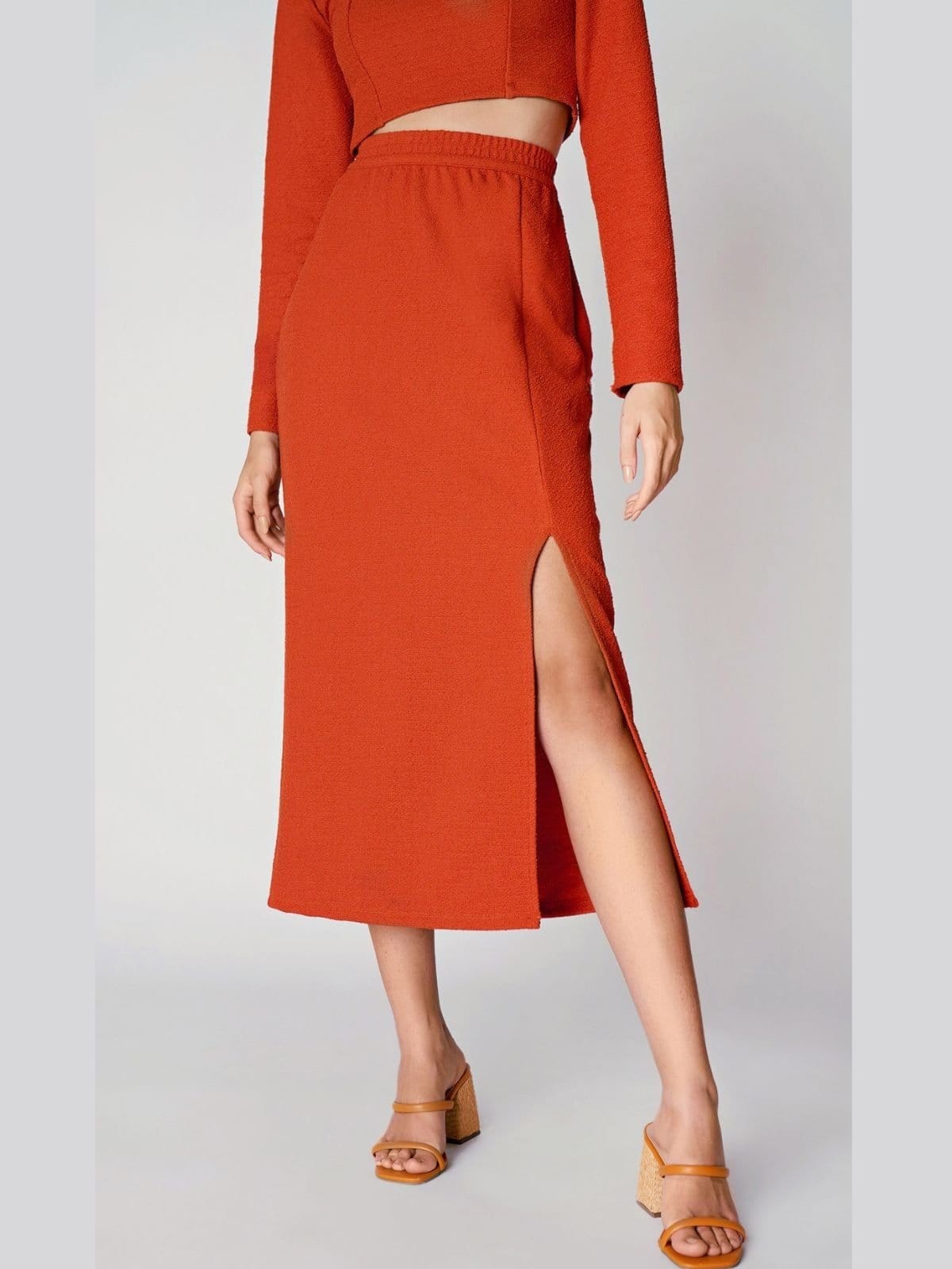 Vista 2 Saia Zinco Midi Reta Com Fenda Zinco laranja