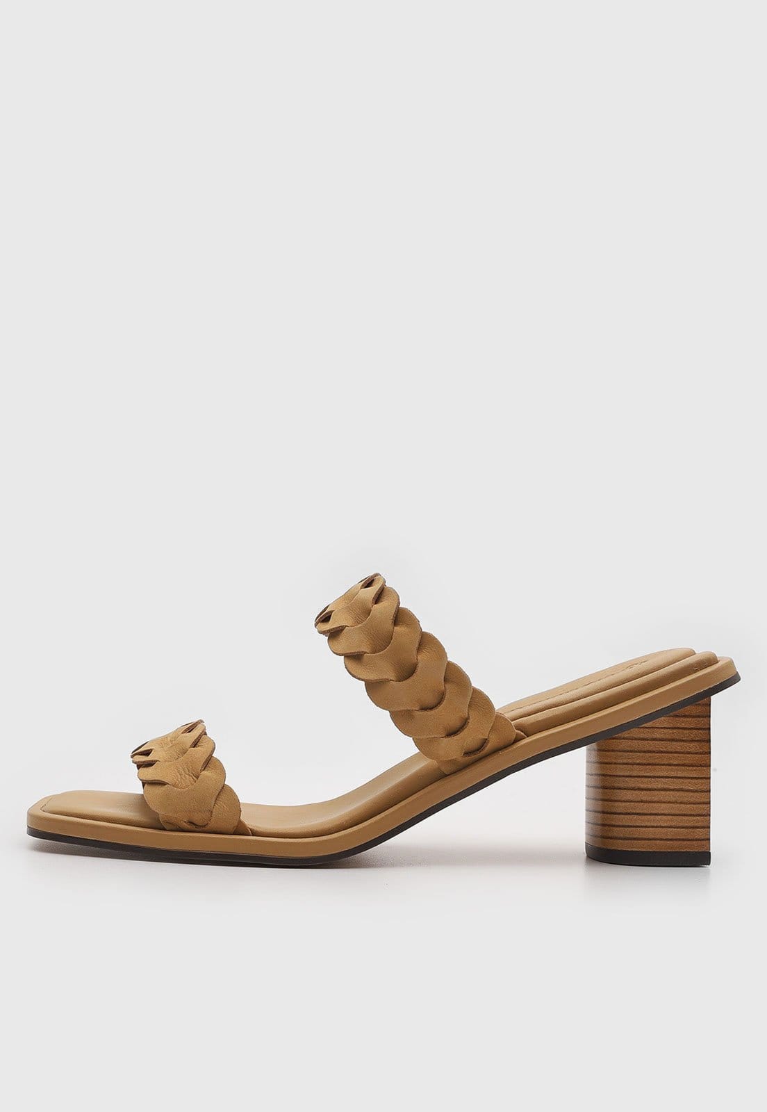 Sandália Feminina Capodarte Tiras Trançadas Salto Bloco