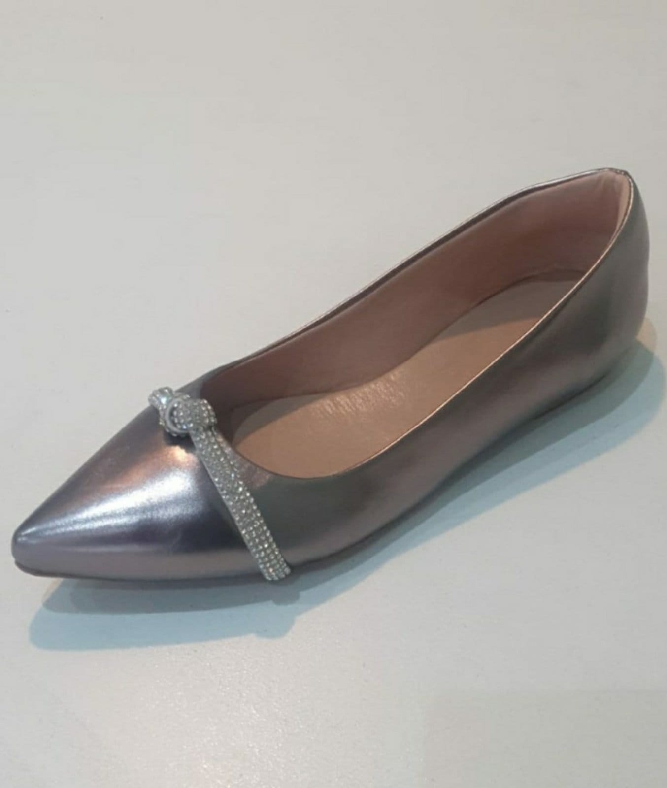 Sapatilha Delazari Bico Fino Prata Envelhecido com Strass