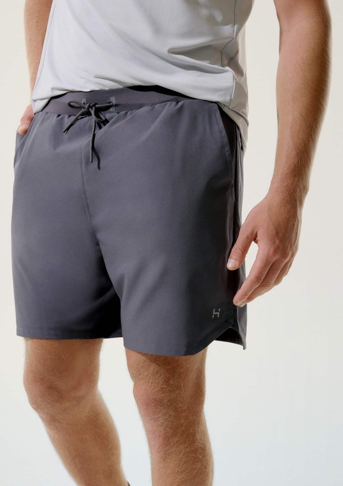 Bermuda Esportiva Masculina Com Cordão Hering - 2