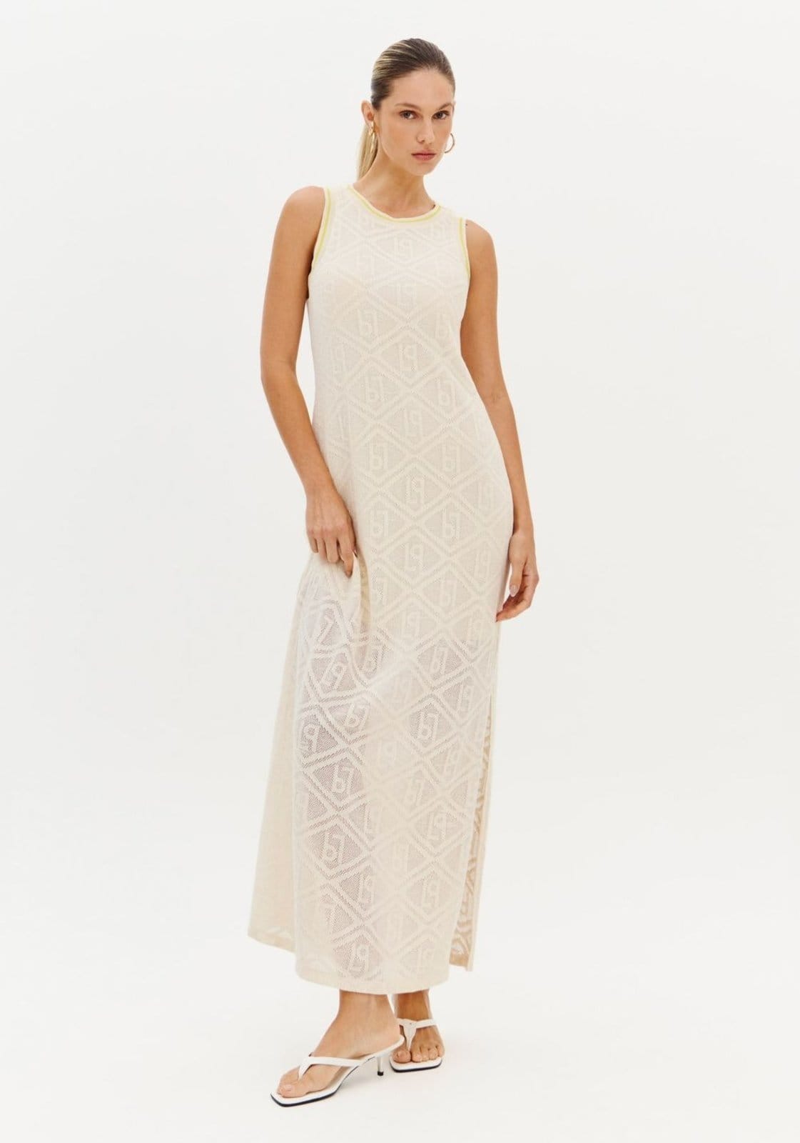 Vestido Super Midi Com Fenda