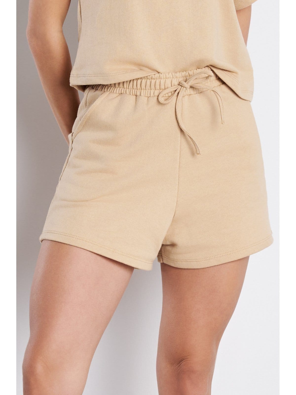 Vista 2 Short Feminino MeuJeans Essenza Moletinho Cappuccino Meu Jeans bege