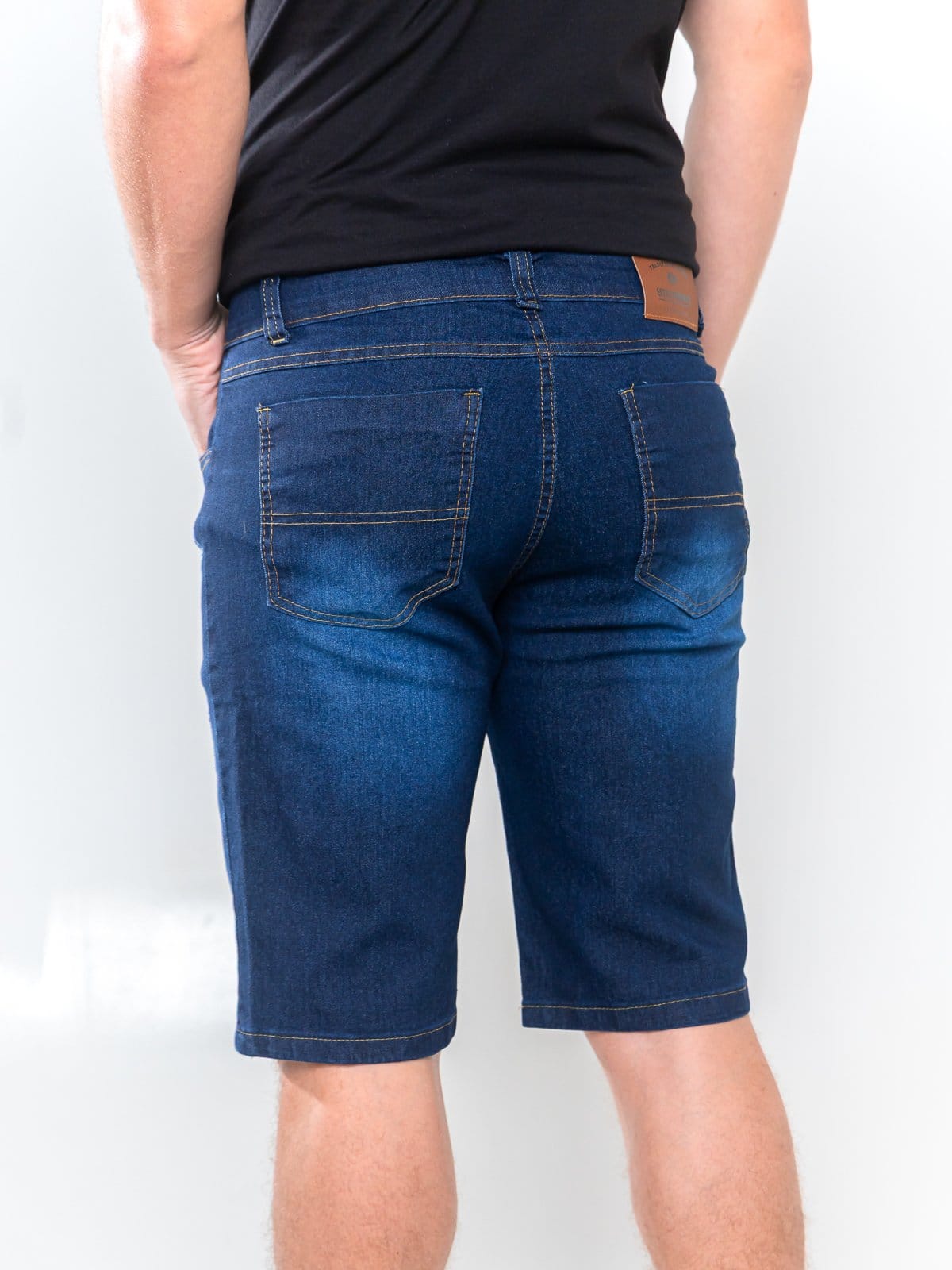 Vista 2 Bermuda Jeans Masculina Puidos Alpha Street Wear Confortavel e Casual Escuro Alpha Street Wear azul/jeans azul