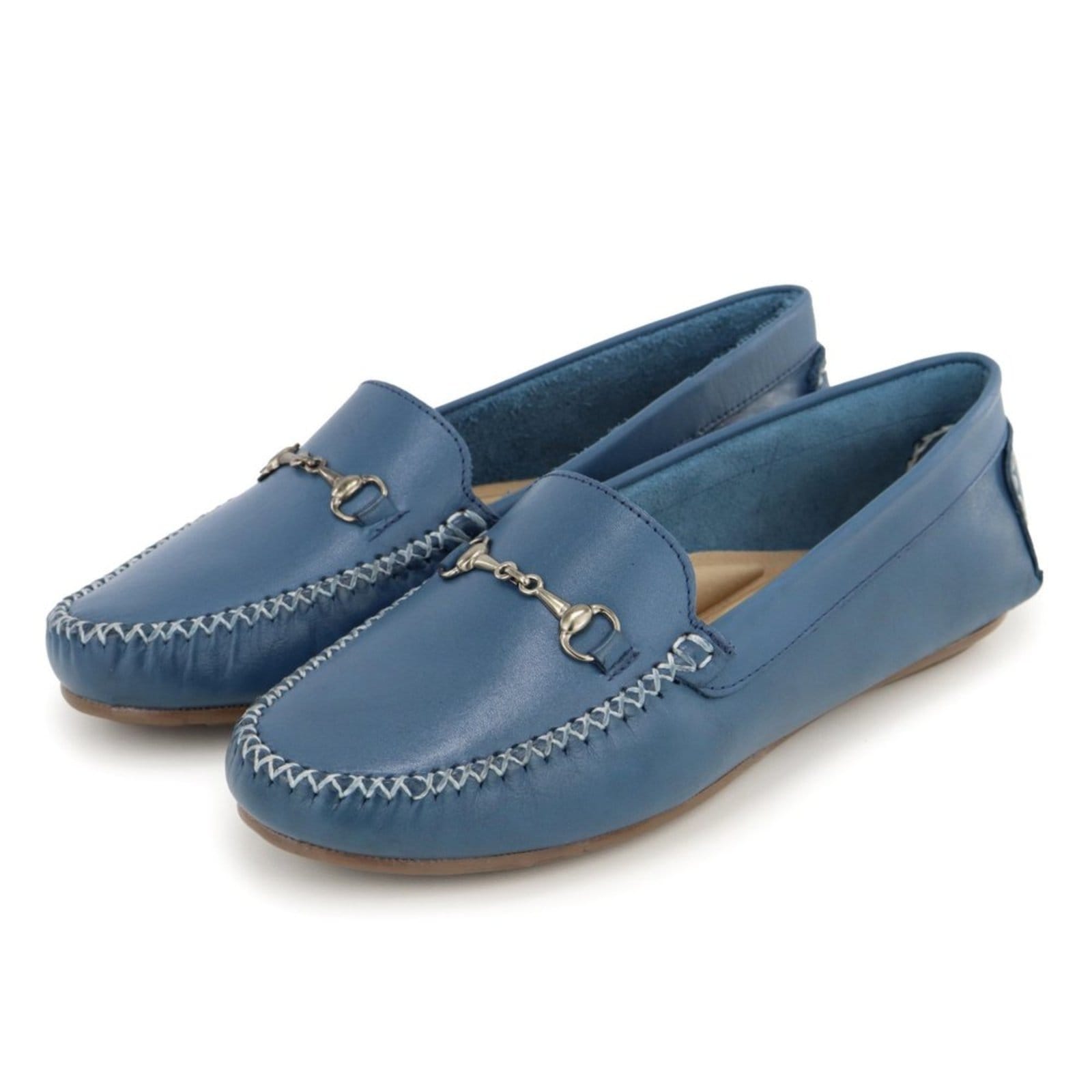 Mocassim em Couro com Fivela Feminino