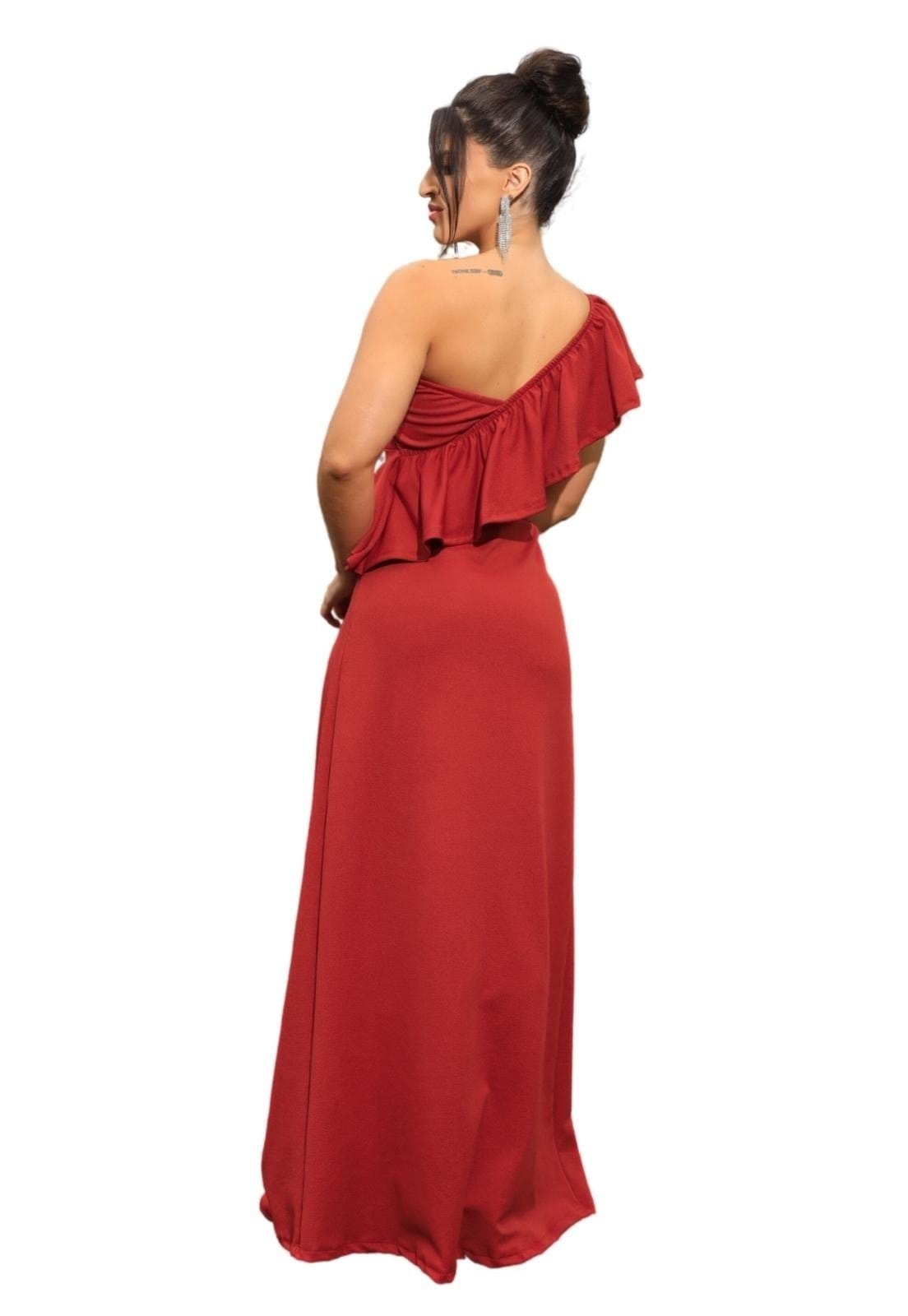 Vista 2 Vestido Longo de Festa Madrinhas Babados Crepe Anastácia Terracota Cia do Vestido marrom