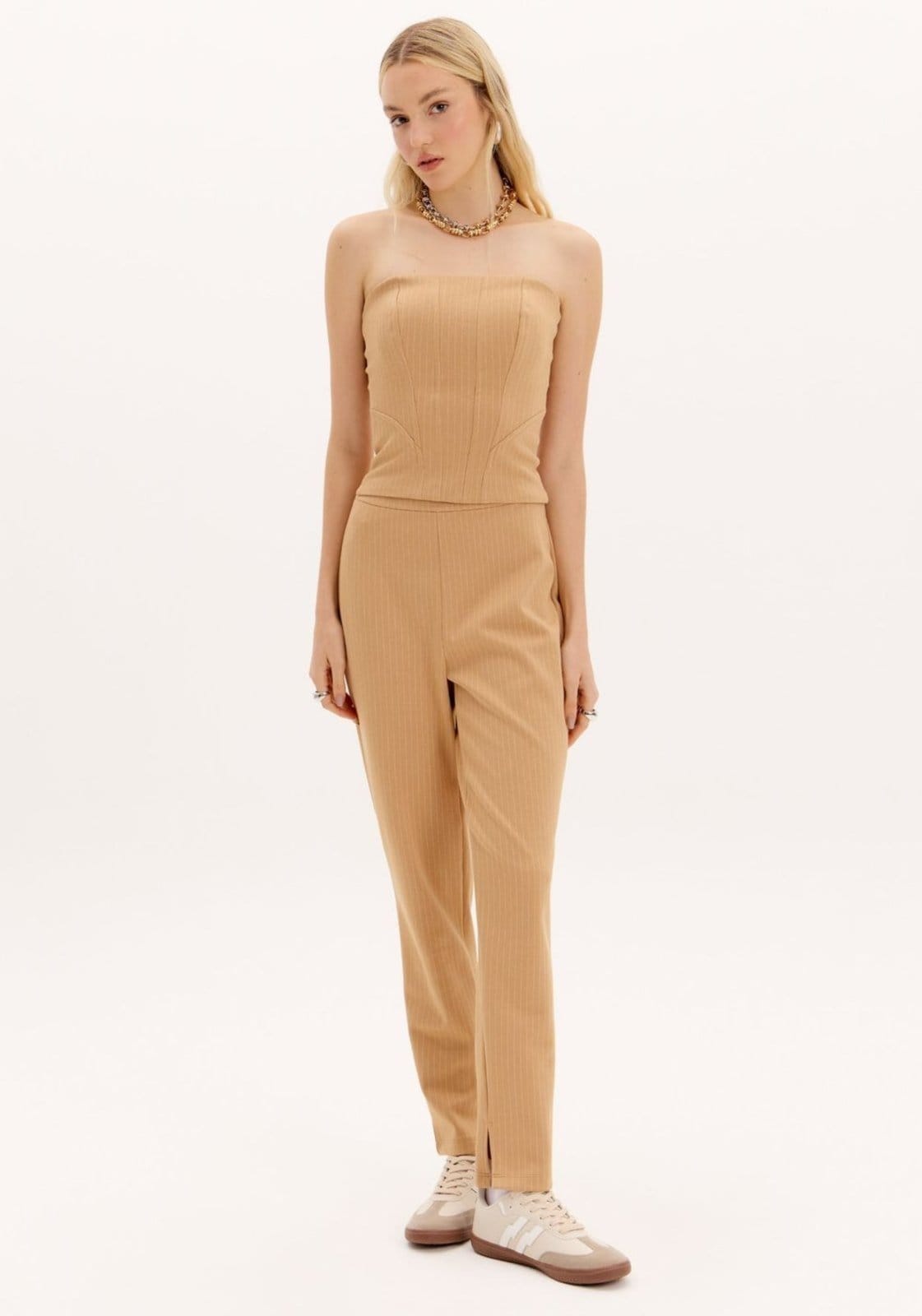 Calça Carrot Risca De Giz