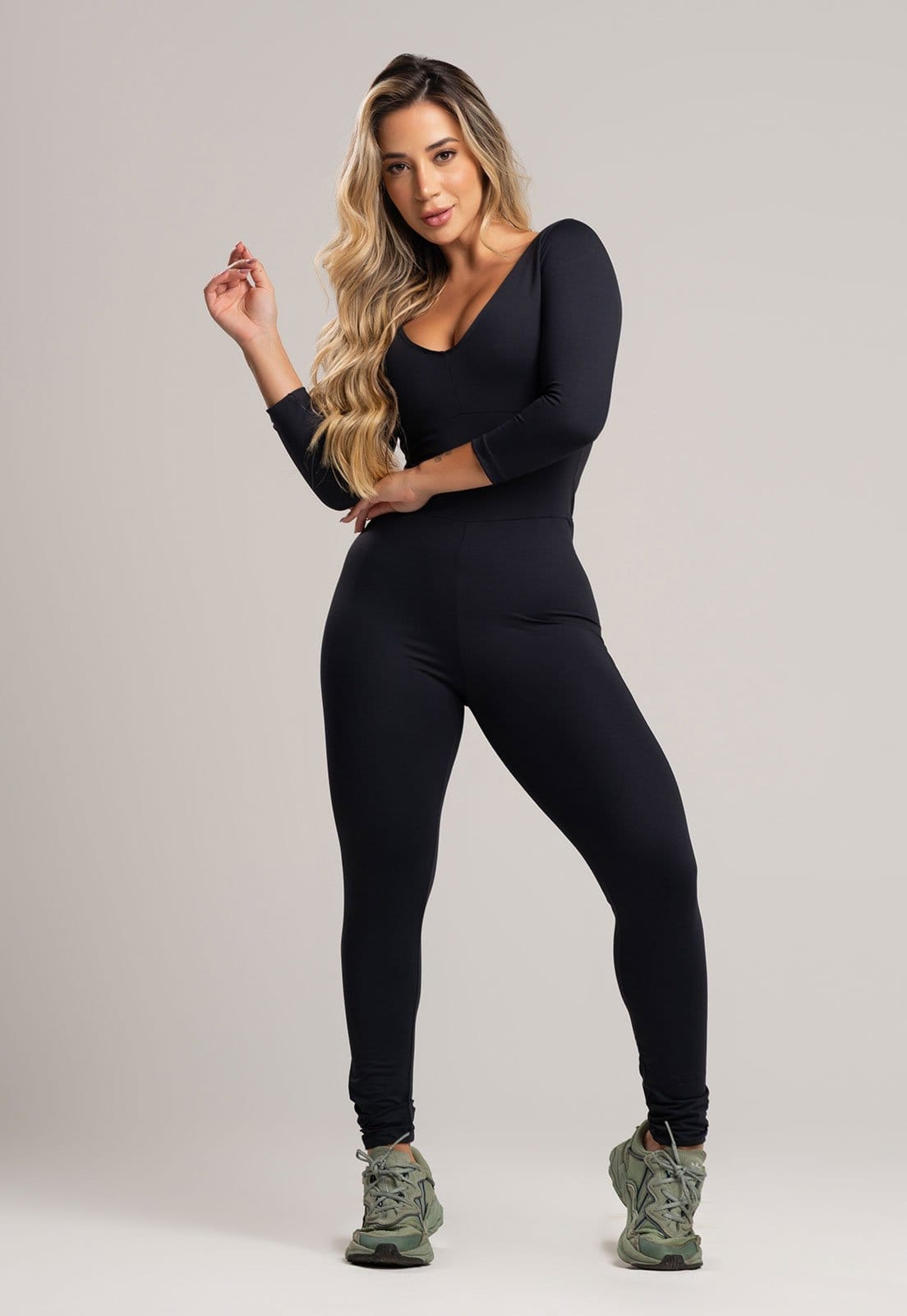 Macacão Fitness MVB Modas Longo Feminino 3/4 Costa Fechada Poliamida