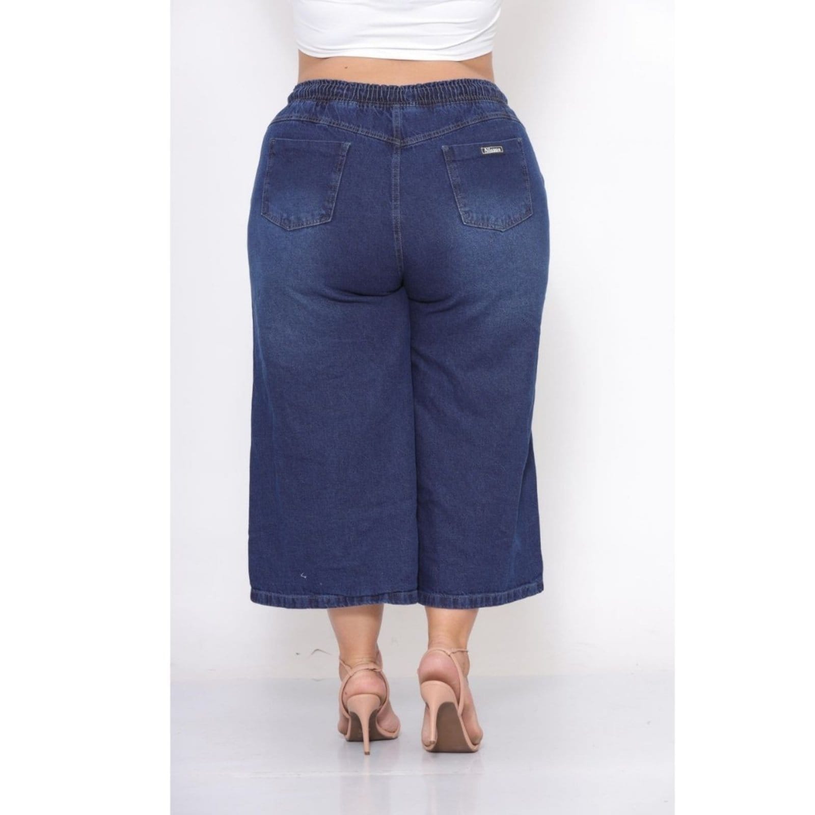 Vista 2 Calça Pantacourt Feminina Plus Size Jeans Manchada Alleppo Jeans azul