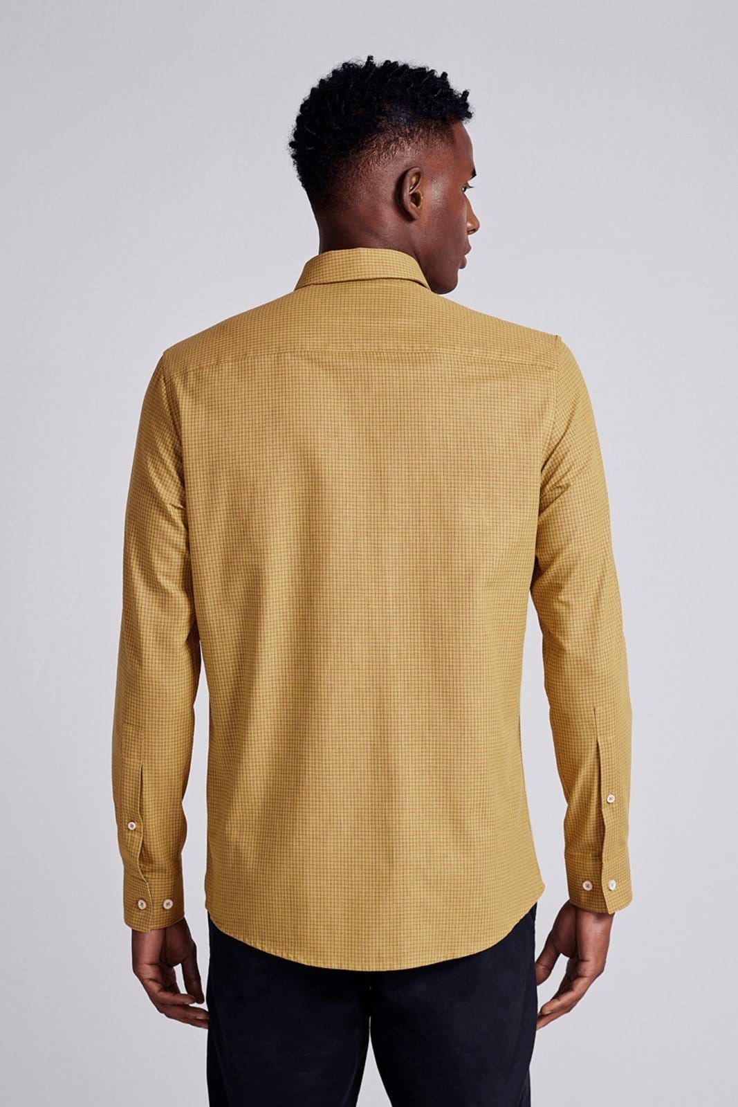 Vista 2 HIGHSTIL Camisa Comfort Listrada Mostrada HIGHSTIL amarelo