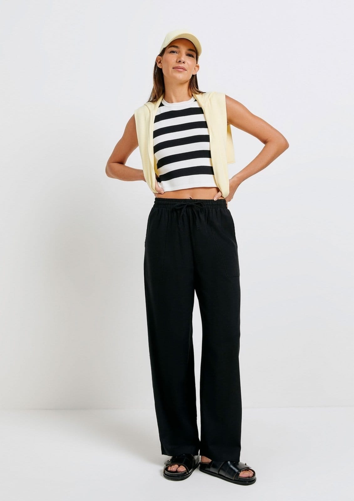 Calça Feminina Reta Cintura Alta Com Linho