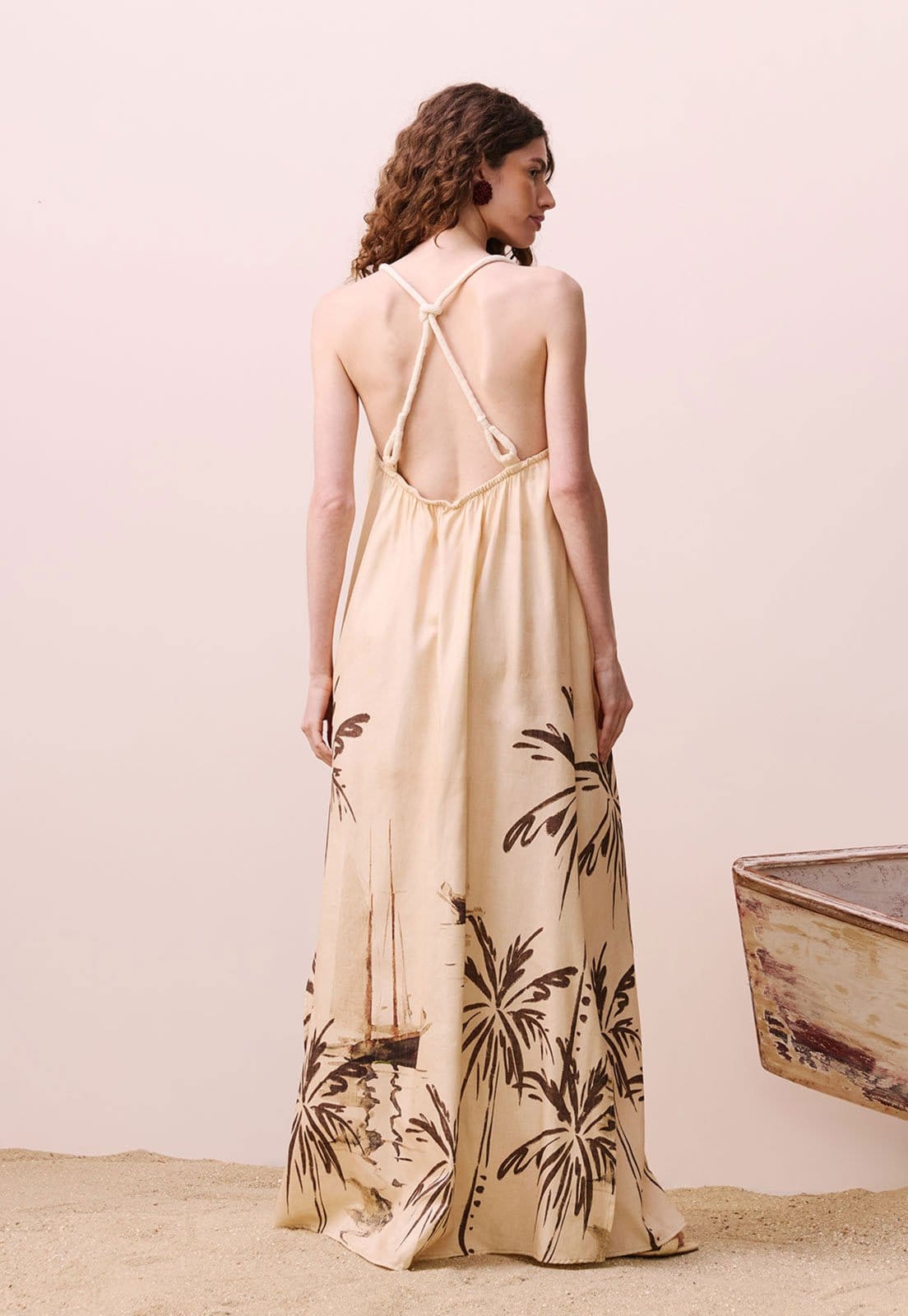 Vista 2 Vestido CaCay Longo 4 Aletas Costas Off-White CaCay off-white white